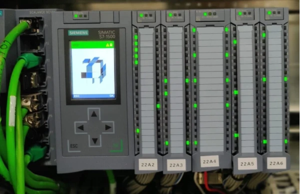 Desventajas o limitaciones de los PLC en la automatización industrial