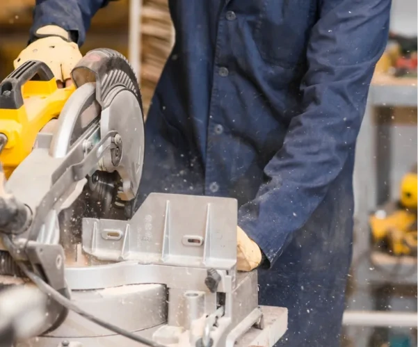 Servicios de mantenimiento industrial y fabricación 3